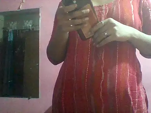 Snapshot of sanaya_3 chatting on November 10, 2025, 5:56 am sanaya 3 online show from November 10, 2025, 5:56 am