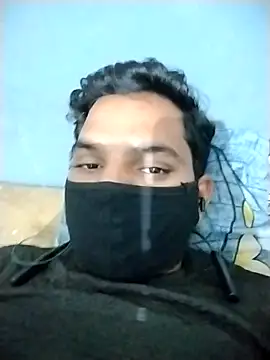 Snapshot of VickyMonster5 chatting on October 27, 2025, 9:38 pm VickyMonster5 online show from October 27, 2025, 9:38 pm