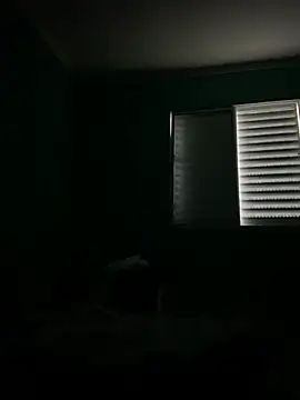 Snapshot of kylieputinha chatting on January 13, 2026, 9:19 pm kylieputinha online show from January 13, 2026, 9:19 pm