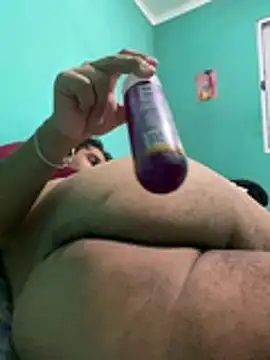 Snapshot of kylieputinha chatting on January 11, 2026, 8:21 am kylieputinha online show from January 11, 2026, 8:21 am