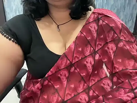 Snapshot of divya-jannu chatting on September 22, 2025, 4:35 pm divya-jannu online show from September 22, 2025, 4:35 pm