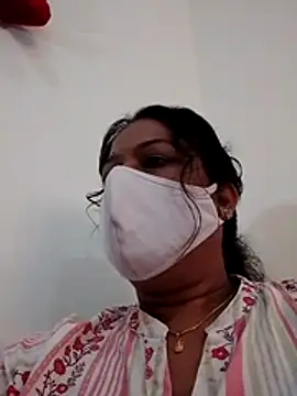 TAMIL AMMUSRI online show from October 28, 2025, 6:34 am