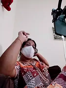 TAMIL AMMUSRI online show from October 25, 2025, 8:57 am