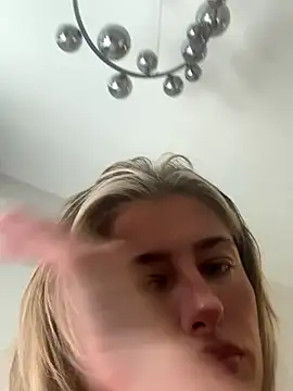 BabyBluexox online show from September 25, 2025, 7:14 am