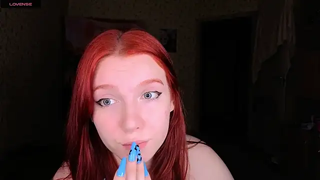 Layla Glam online show from June 29, 2026, 9:03 pm