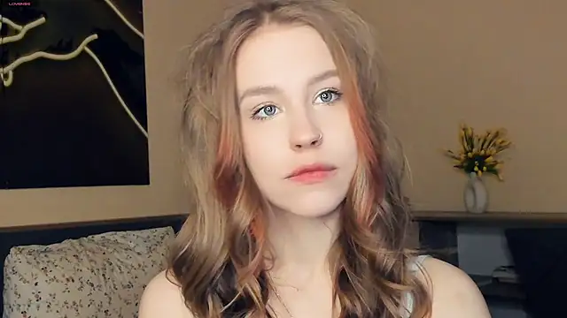 Snapshot of MaliaBourraine chatting on March 25, 2026, 7:19 am MaliaBourraine online show from March 25, 2026, 7:19 am