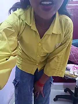 Snapshot of pari_rani7 chatting on April 2, 2026, 5:36 am pari rani7 online show from April 2, 2026, 5:36 am