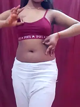 Snapshot of pari_rani7 chatting on February 15, 2026, 5:41 am pari rani7 online show from February 15, 2026, 5:41 am