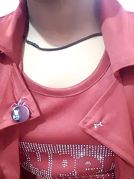 Snapshot of pari_rani7 chatting on December 19, 2025, 3:54 am pari rani7 online show from December 19, 2025, 3:54 am