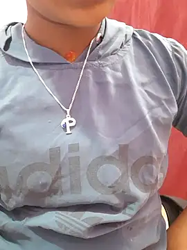 Snapshot of pari_rani7 chatting on December 15, 2025, 4:07 am pari rani7 online show from December 15, 2025, 4:07 am