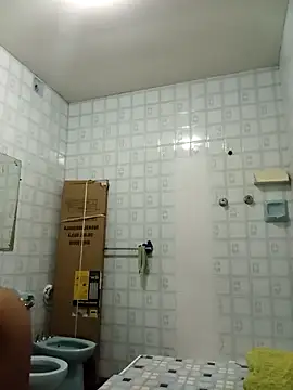 BubblyBeautiful online show from November 2, 2025, 9:20 pm