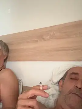 VyC7564 online show from October 27, 2025, 8:59 am