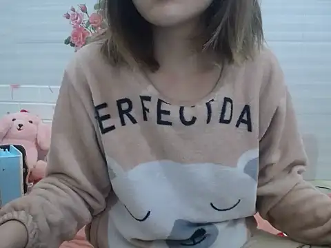 Hannie 26 online show from December 21, 2025, 6:53 pm