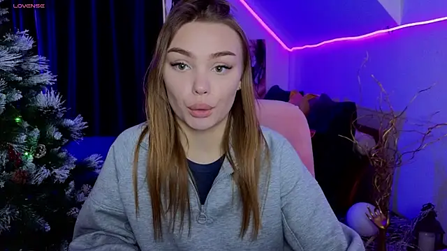 KitsyMoore online show from January 12, 2026, 1:07 pm