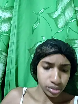 Barbiefox24 online show from October 21, 2025, 5:51 am