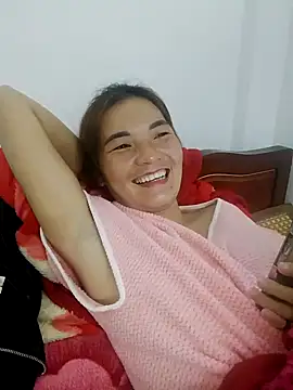 Snapshot of phuongxinhxan chatting on November 18, 2025, 2:42 pm phuongxinhxan online show from November 18, 2025, 2:42 pm