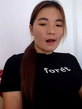 Snapshot of phuongxinhxan chatting on November 27, 2025, 2:45 am phuongxinhxan online show from November 27, 2025, 2:45 am