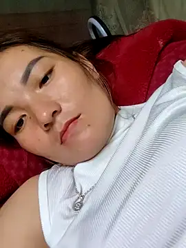 Snapshot of phuongxinhxan chatting on October 21, 2025, 7:19 am phuongxinhxan online show from October 21, 2025, 7:19 am