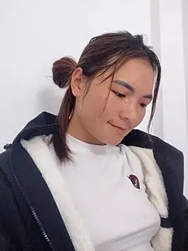 Snapshot of phuongxinhxan chatting on November 23, 2025, 1:15 am phuongxinhxan online show from November 23, 2025, 1:15 am