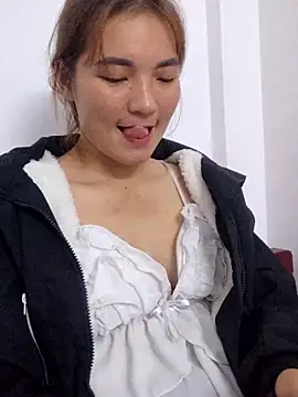 Snapshot of phuongxinhxan chatting on November 26, 2025, 2:39 pm phuongxinhxan online show from November 26, 2025, 2:39 pm