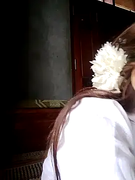 Snapshot of phuongxinhxan chatting on October 31, 2025, 1:46 am phuongxinhxan online show from October 31, 2025, 1:46 am