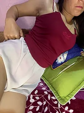 phuongxinhxan online show from April 3, 2026, 2:12 pm