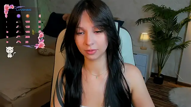 Snapshot of StarlitFairy chatting on October 8, 2025, 5:42 am StarlitFairy online show from October 8, 2025, 5:42 am