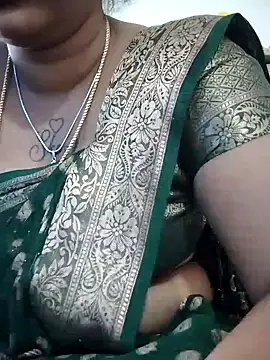 sweetqueen143 online show from January 10, 2026, 3:46 am