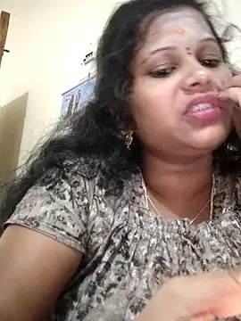 Snapshot of sweetqueen143 chatting on September 30, 2025, 3:29 pm sweetqueen143 online show from September 30, 2025, 3:29 pm