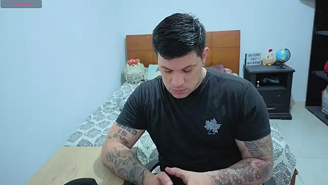 Snapshot of ryden_01 chatting on March 26, 2026, 11:46 pm ryden 01 online show from March 26, 2026, 11:46 pm