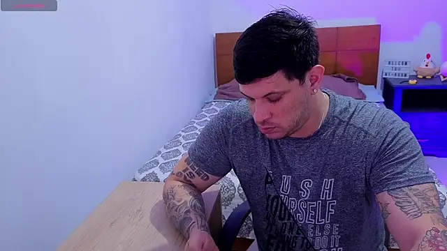 Snapshot of ryden_01 chatting on April 1, 2026, 11:34 pm ryden 01 online show from April 1, 2026, 11:34 pm