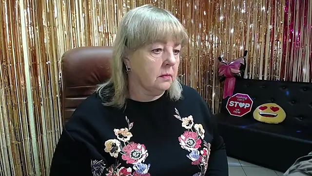 MilenaWedxy online show from October 3, 2025, 5:09 am