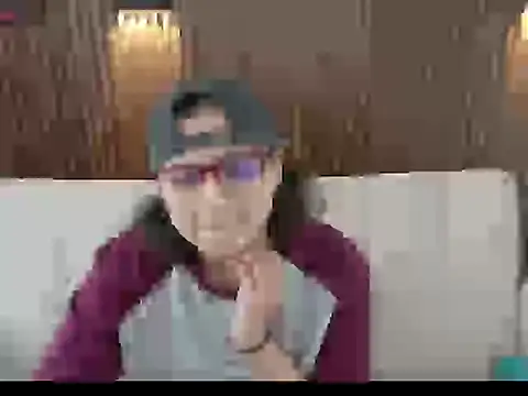 dirty feelena online show from May 15, 2026, 2:48 pm