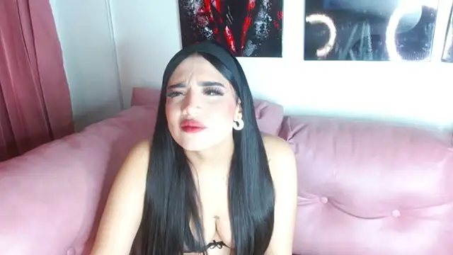 ladymooncs online show from December 22, 2025, 5:51 am