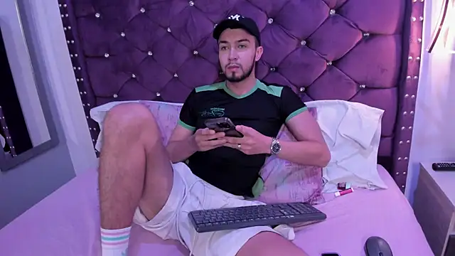 Prince-Dalton online show from October 6, 2025, 8:42 pm