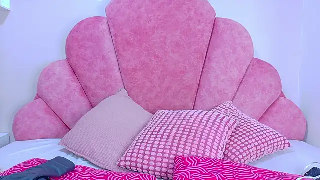 MyApril   online show from February 7, 2026, 11:51 am