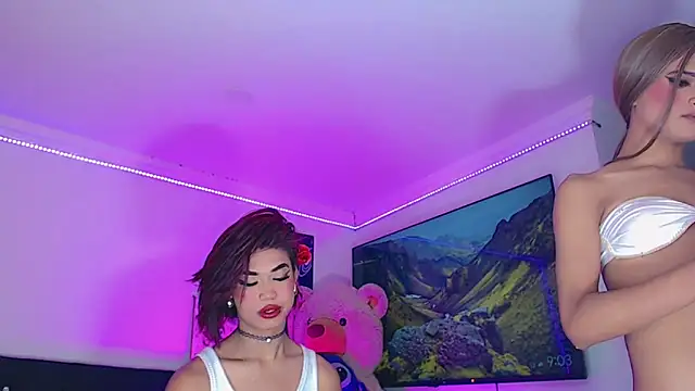 DaliaBacil25 online show from May 23, 2026, 2:05 pm