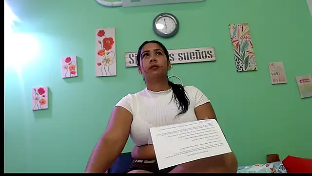 Snapshot of evannesanicol08 chatting on September 27, 2025, 2:12 pm evannesanicol08 online show from September 27, 2025, 2:12 pm