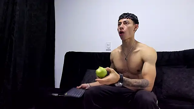 jey cox23 online show from November 22, 2025, 10:36 am