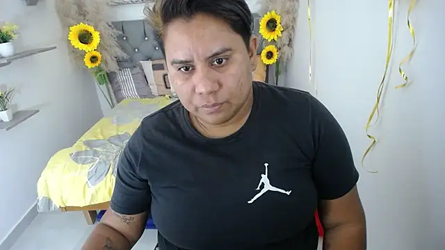 Snapshot of hotlesby_valery chatting on October 6, 2025, 7:03 pm hotlesby valery online show from October 6, 2025, 7:03 pm