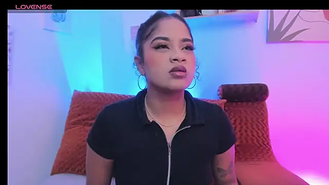 camilafoox7 online show from January 13, 2026, 4:05 am