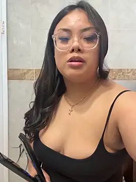 kiaradanielaxx online show from March 20, 2026, 12:22 am