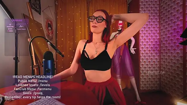 Giantess Eva online show from May 22, 2026, 8:29 pm