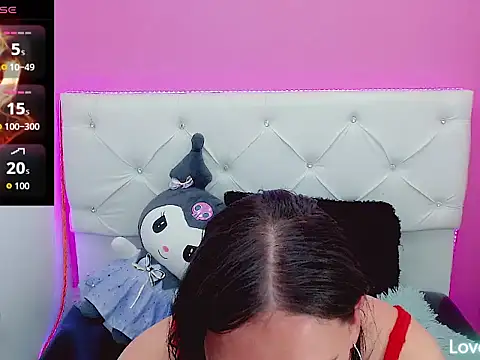 x daniiela x online show from November 1, 2025, 9:08 pm