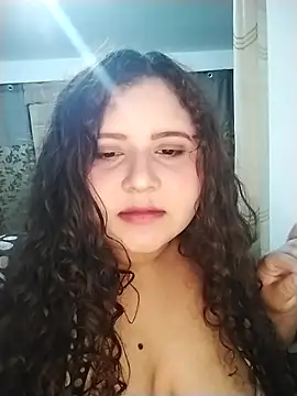 Snapshot of Carolceleste24 chatting on May 15, 2026, 7:17 am Carolceleste24 online show from May 15, 2026, 7:17 am