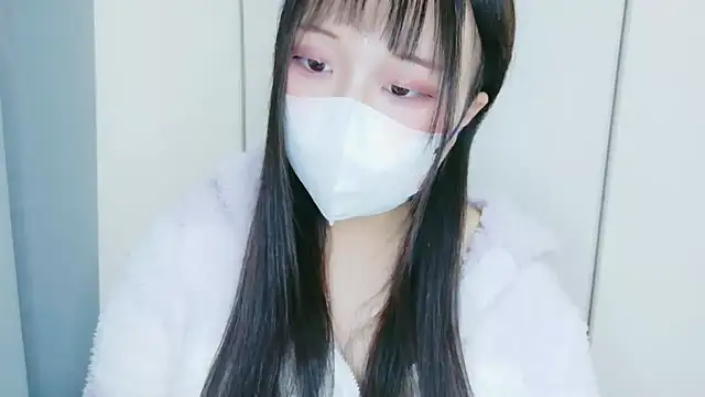  miumiu 2525 online show from October 8, 2025, 12:56 am