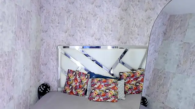 sarita princess7 online show from October 12, 2025, 8:32 pm