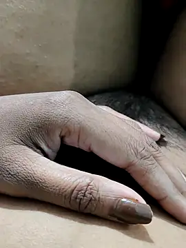 auntybbk online show from September 20, 2025, 5:01 am