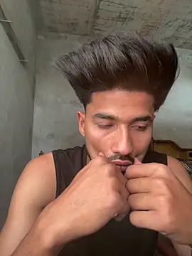 lustyrai online show from April 28, 2026, 6:51 am