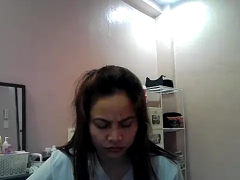 Snapshot of Amarrahlyn chatting on May 3, 2026, 9:29 pm Amarrahlyn online show from May 3, 2026, 9:29 pm